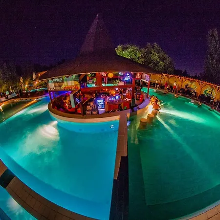 Aqua Land Villapark Pensionat 3*